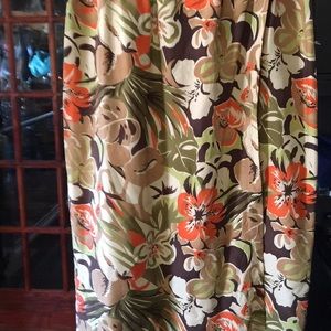 Josephine Chaus sport Hawaiian skirt